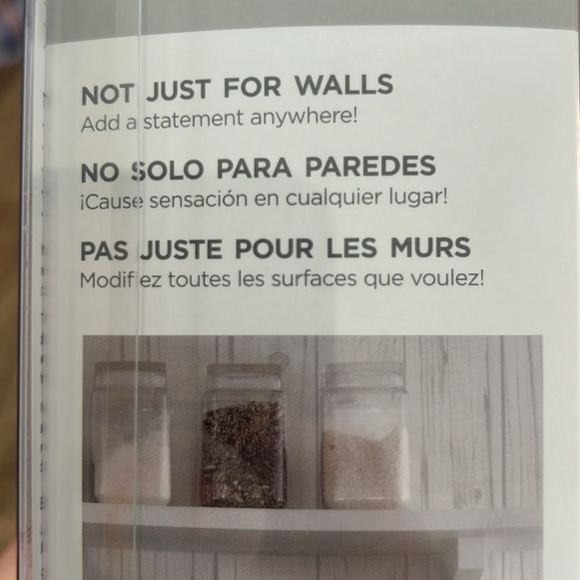 Peel and Stick White Barnwood Removable Wallpaper 20.5in x 16.5ft Lot of 2 Rolls - Picture 10 of 12